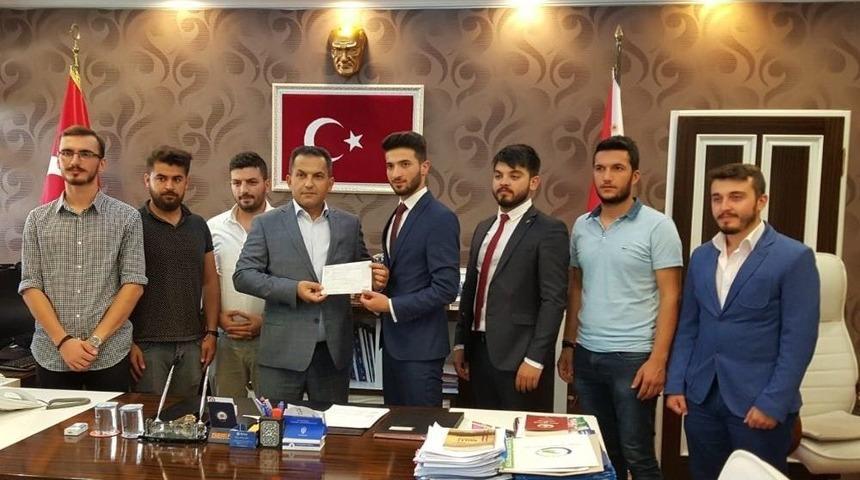 D&uuml;zce &Uuml;niversitesi &Ouml;ğrencilerinden Anlamlı Bağış