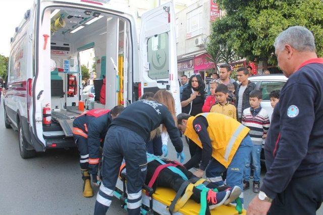 Polis Uygulamasından Kaçan Motosikletli Yayaya Çarptı