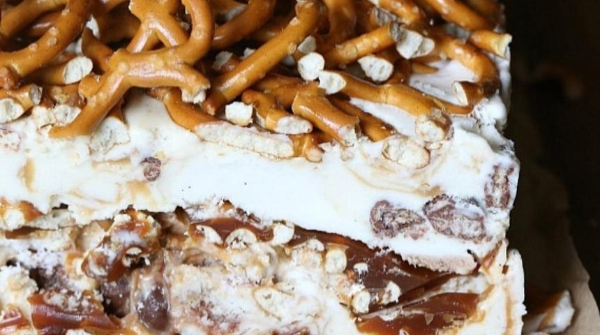 Tatlı-Tuzlu Dondurma Pasta