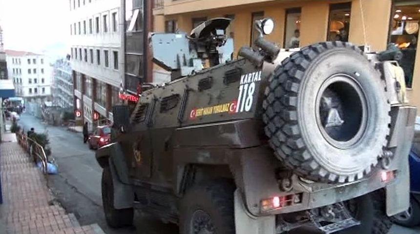 Taksim&rsquo;de Silahlı &Ccedil;atışma: 2 Yaralı