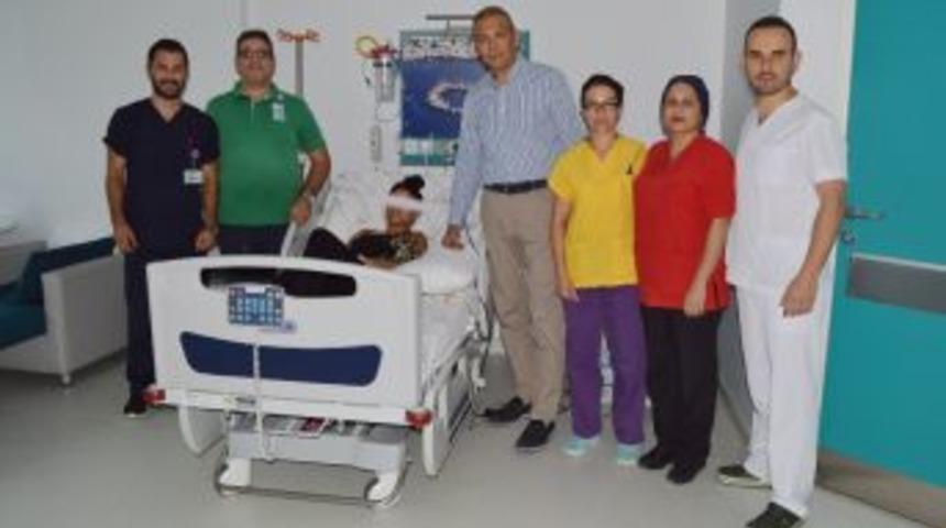 Muğla&rsquo;da Bir Gen&ccedil; Kızın Kopmak &Uuml;zere Olan Kolu Yerine Dikildi