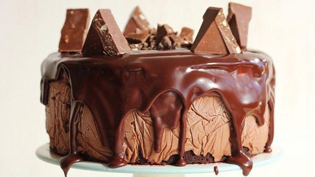 Toblerone Çikolatalı Dondurma Pasta
