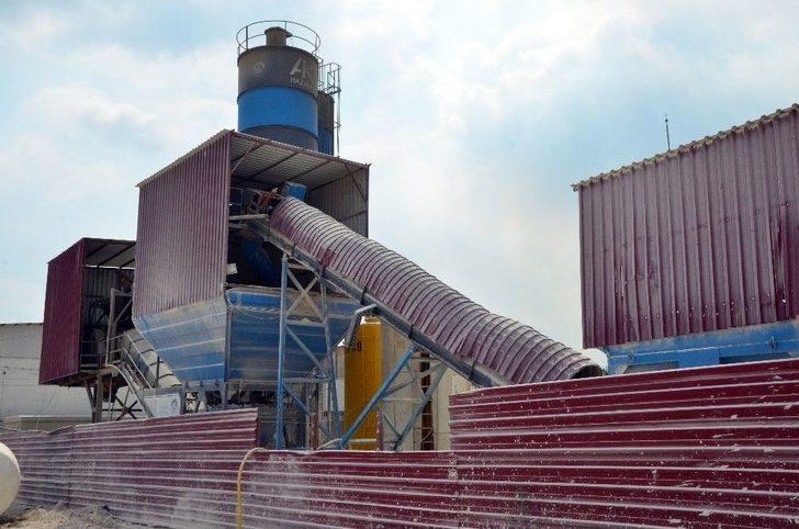 Bu Mahalle Toz Soluyor G1