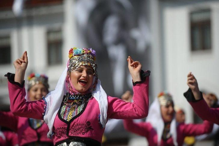 Bursa’da 30 Ağustos Zafer Bayramı Coşkusu G2