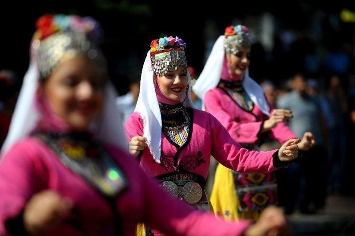 Bursa’da 30 Ağustos Zafer Bayramı Coşkusu G4