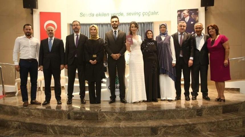 Gen&ccedil;lik Ve Spor Bakanları, Koruma Polisi Ayşe Vural&rsquo;ın Nikah T&ouml;reninde Buluştu