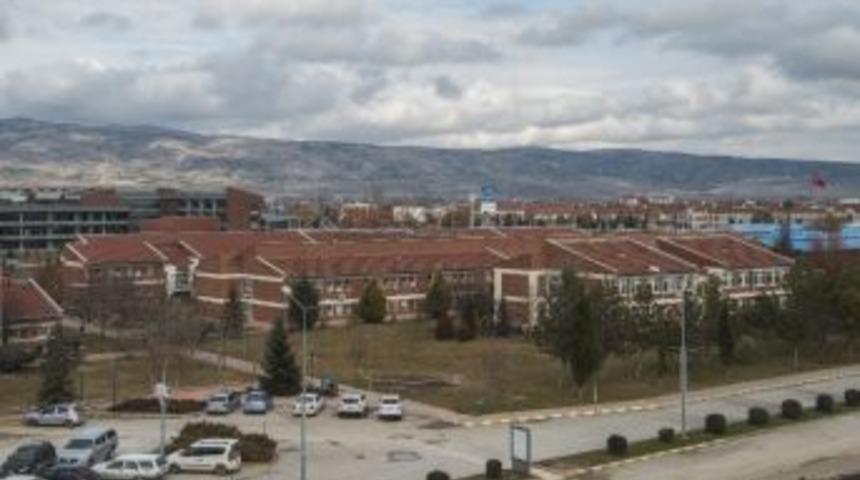 100/2000 Y&ouml;k Doktora Burslarında Eskişehir Teknik &Uuml;niversitesi Başarısı