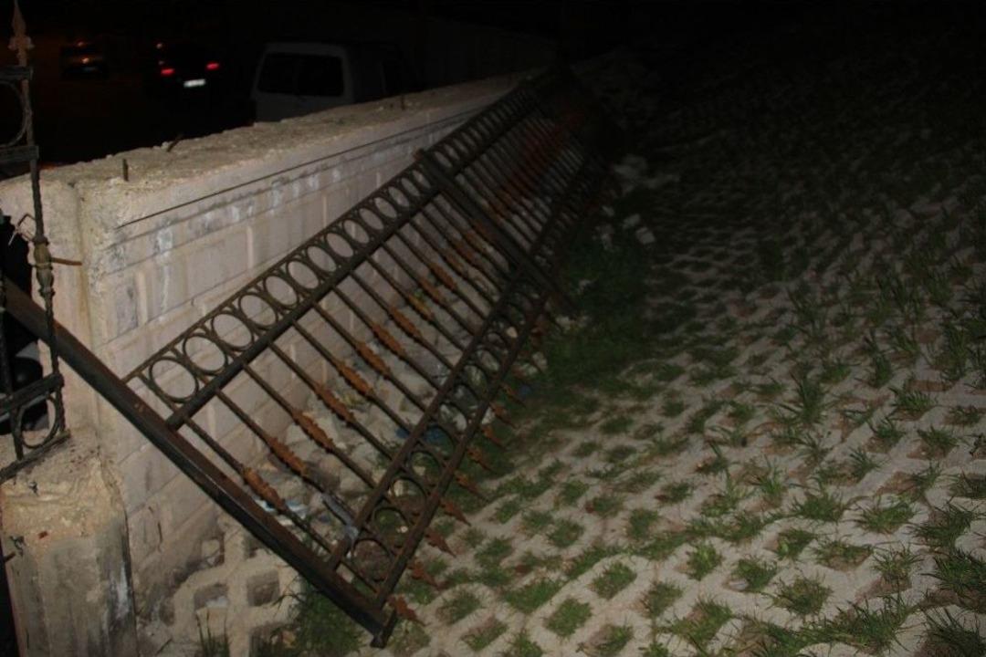 Kafasına Okulun Demir Korkuluğu Saplanan &Ccedil;ocuk Hayatını Kaybetti