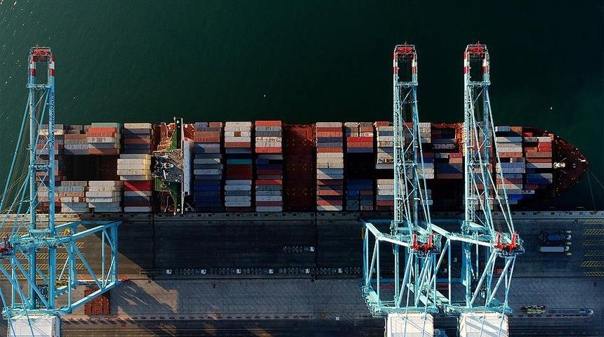 Dış ticaret açığı yüzde 77 azaldı