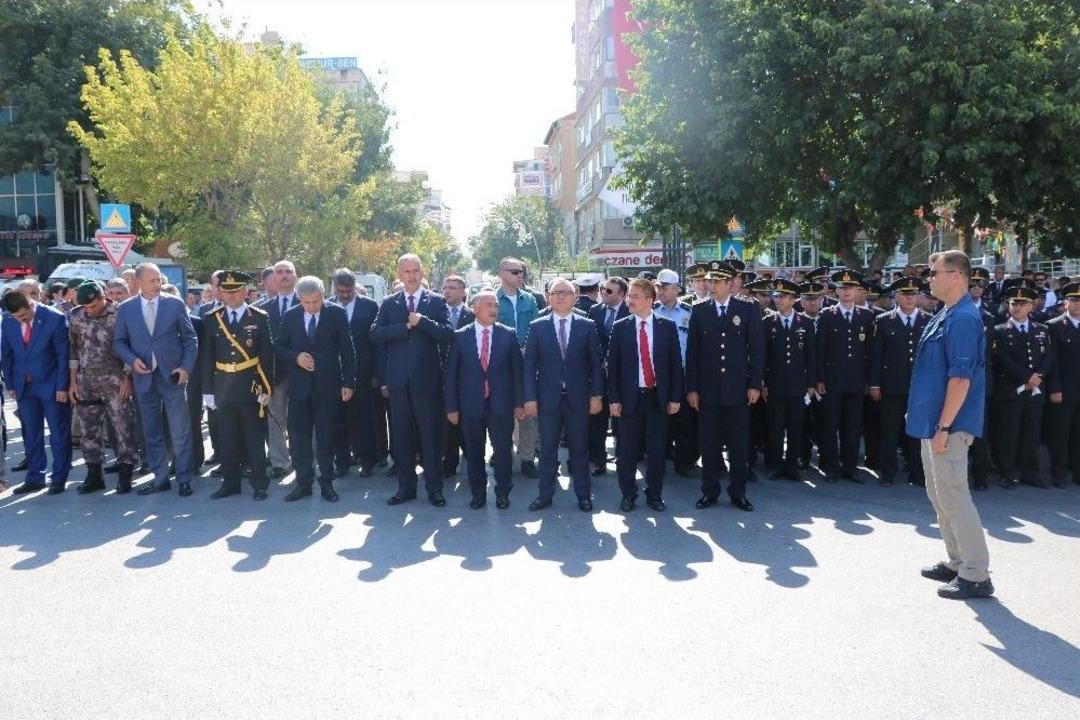 Niğde&rsquo;de 30 Ağustos Zafer Bayramı&rsquo;nın 96&rsquo;ncı Yıld&ouml;n&uuml;m&uuml; Kutlandı