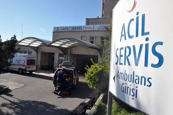 Bisikletle 2 Metre Yükseklikten Düşen Çocuğun Başına Demir Saplandı G2