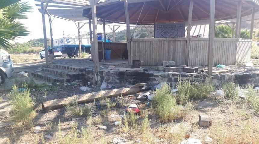 Vatandaşlar Mesire Alanındaki Bakımsızlıktan Şikayet&ccedil;i