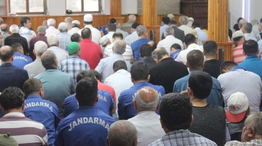 Şehit Astsubay İ&ccedil;in Mevlit Okutuldu