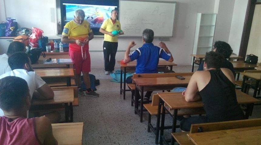 Bozyazı&rsquo;da Cankurtaran Kursu