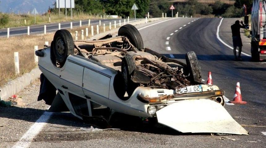 Manisa&rsquo;da Trafik Kazası: 5 Yaralı