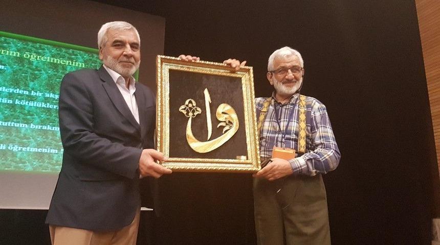 A&ccedil;ıkalın: "mesleğe Saygınlığı Meslek &Uuml;yeleri Kazandırır"