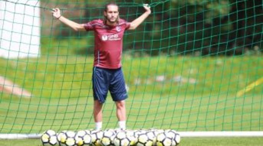 Yusuf Yazıcı&rsquo;dan Tam İsabet