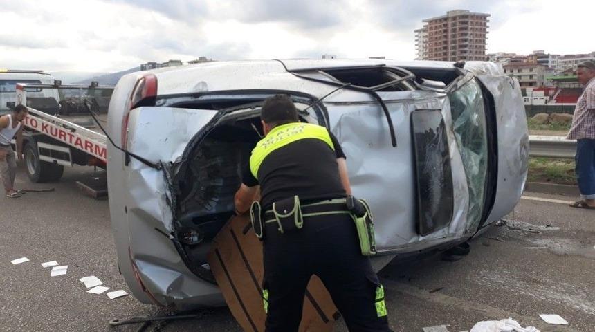 Samsun&rsquo;da Otomobil Takla Attı: 1 Yaralı