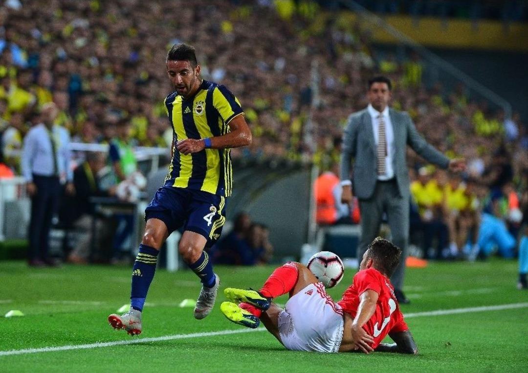 Uefa Şampiyonlar Ligi 3. &Ouml;n Eleme: Fenerbah&ccedil;e: 1 - Benfica: 1 (ilk Yarı)