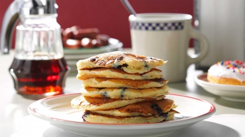 Yaban Mersinli Pancake