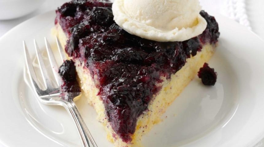 Yaban Mersinli Alt Üst Keki