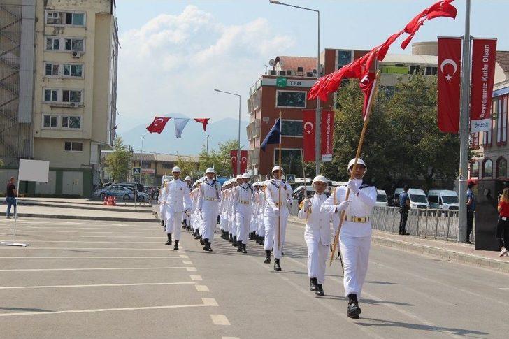 Kocaeli’de Büyük Zaferin 96. Yılı Coşkuyla Kutlandı G1
