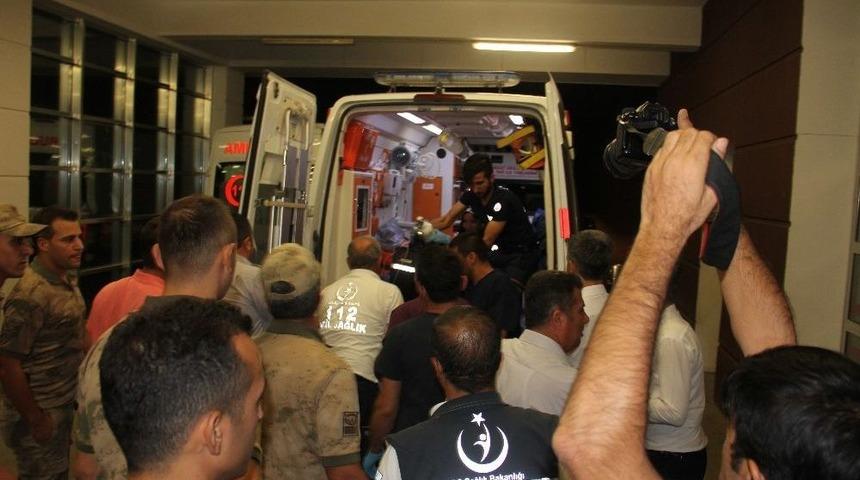 Ter&ouml;r &Ouml;rg&uuml;t&uuml; İş Makinelerini Yaktı