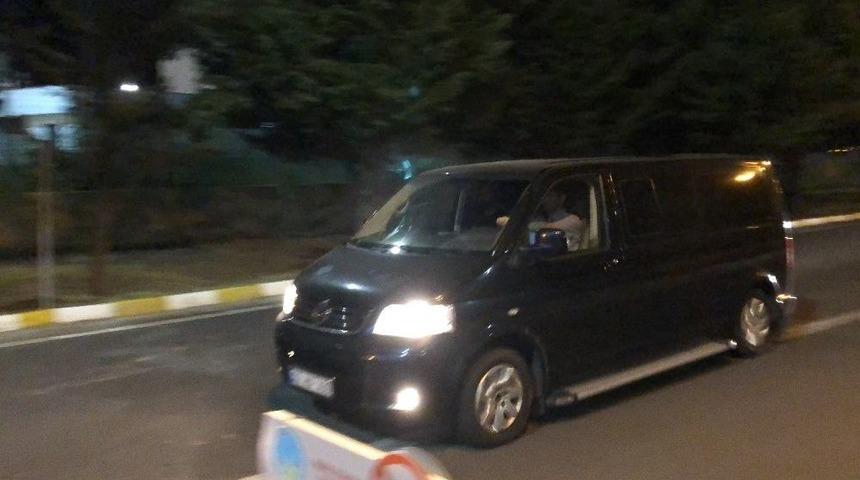 Serbest Bırakılan Yunan Askerler &Ccedil;orlu Havaalanı&rsquo;ndan Yunanistan&rsquo;a G&ouml;nderildi