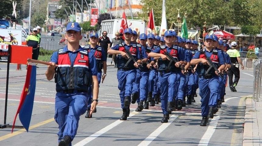 D&uuml;zce&rsquo;de 30 Ağustos Coşkuyla Kutlandı