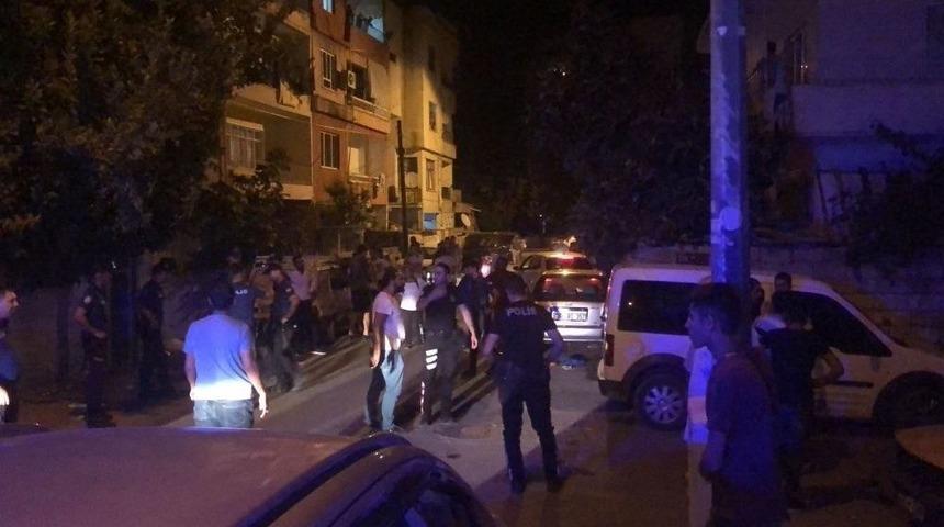 Komşular Arasında Ara&ccedil; Parkı Kavgası: 6 Yaralı