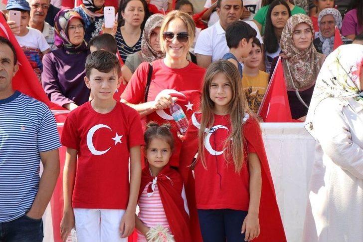 Kayseri’de ‘zafer Bayramı’ Coşkusu G4