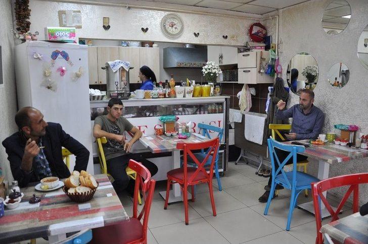 Karslı Esnaftan Başkan Erdoğan’a Destek G3