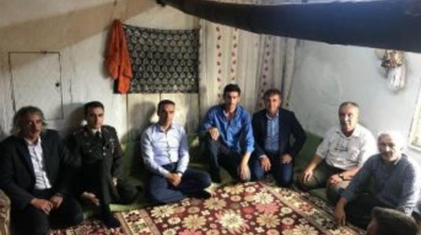 Emet Protokolünden Şehit Ve Gazi Ailelerine Bayram Ziyareti