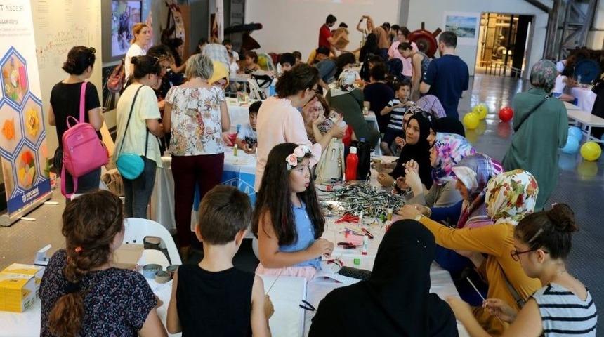 Seka Kağıt M&uuml;zesi&rsquo;nde Kağıt Sanatlarını &Ouml;ğrenmeye Devam Ediyorlar