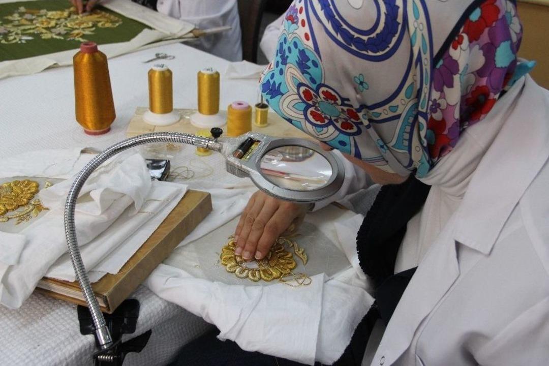 Osmanlı Hanedanlarına Maraş İşi G&ouml;z Nuru Puşide