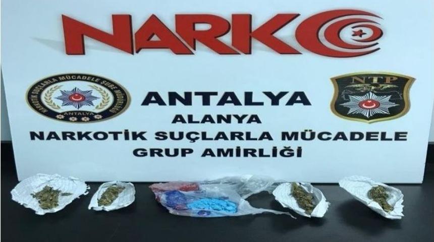 Polis Ve Jandarmadan Uyuşturucu Operasyonu