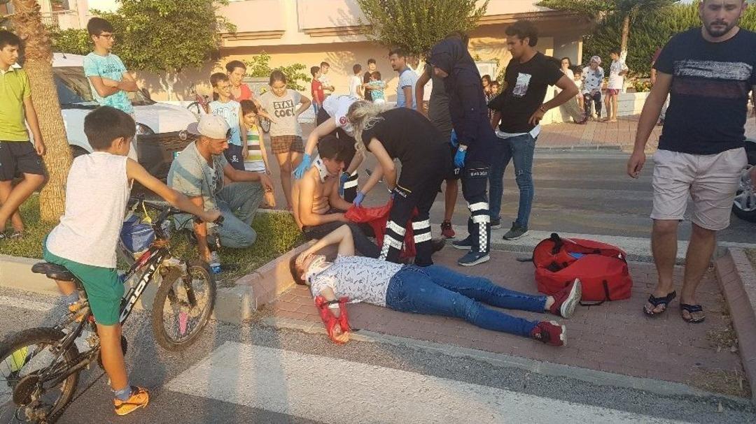 Antalya&rsquo;da Trafik Kazası: 3 Yaralı