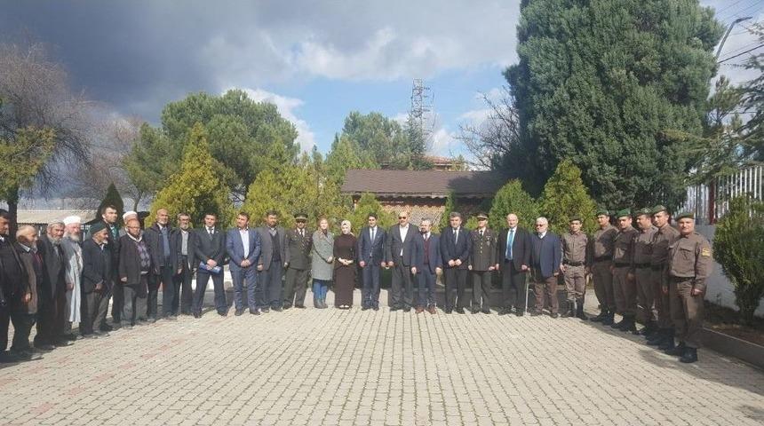 K&ouml;yl&uuml;lerden Mehmet&ccedil;iğe Destek