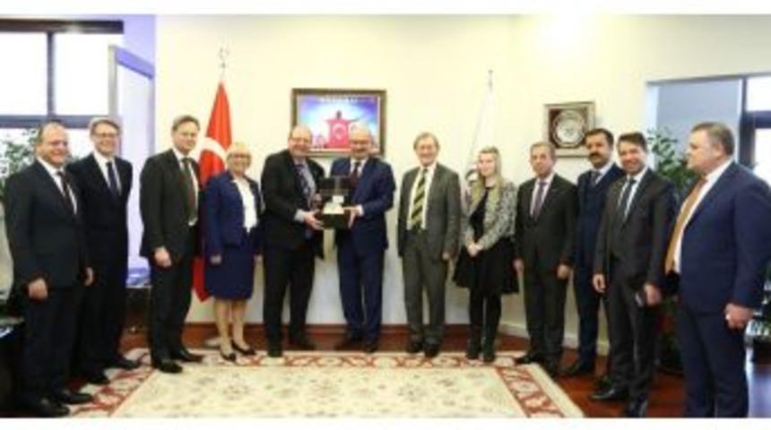 Baran: &ldquo;kredi Derecelendirme Kuruluşları Moralimizi Bozmuyor&rdquo;