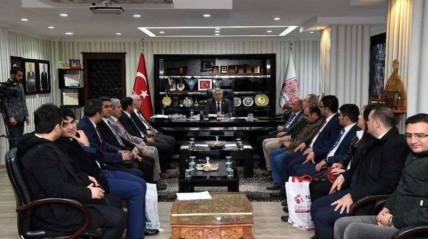 Başkan G&uuml;naydın, Akademisyenleri Ağırladı