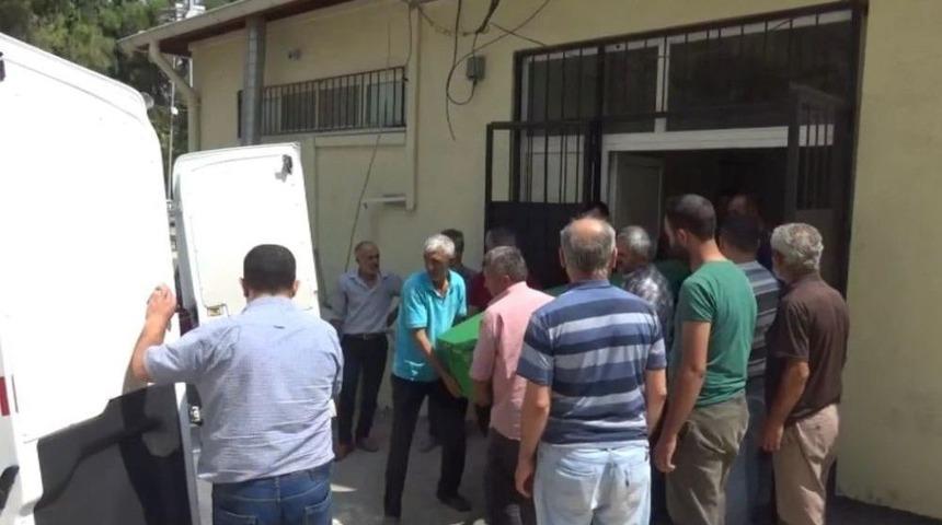 Boşanmak İsteyen Çiftin Akrabaları Arasında Kavga: 1 Ölü, 8 Yaralı