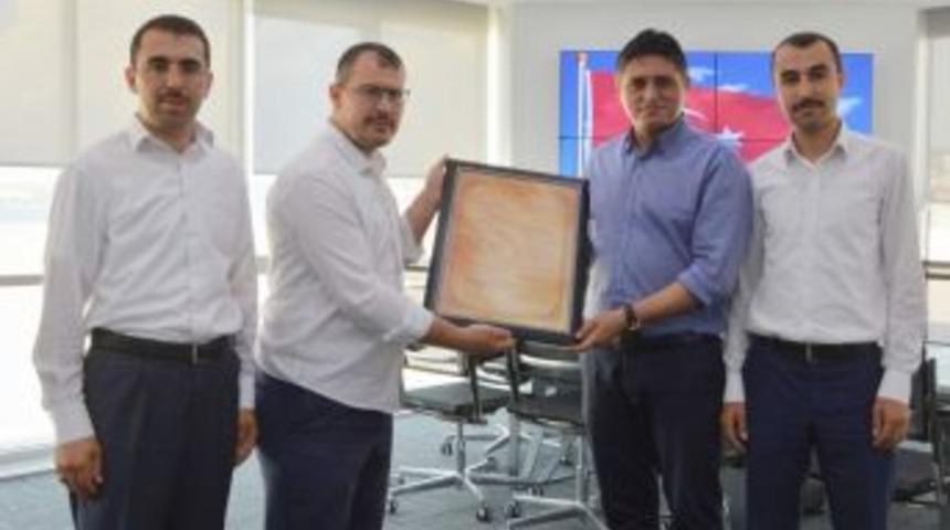 Hayrat İnsani Yardım Derneği&rsquo;nden Başkan Acar&rsquo;a Ziyaret