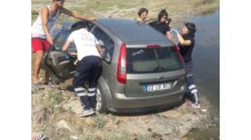 Edirne&rsquo;de Trafik Kazası: 1 &Ouml;l&uuml;, 3 Yaralı