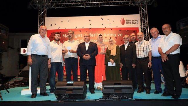 Kütahyalı Şair Züleyha Özbay Bilgiç’e Uluslarası Ödül