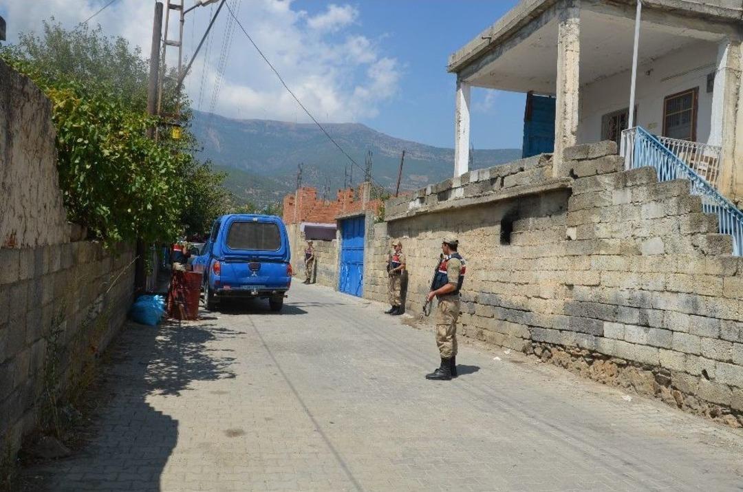 Gaziantep&rsquo;te D&uuml;ğ&uuml;nde Silahla Ateş A&ccedil;anlara Operasyon D&uuml;zenlendi