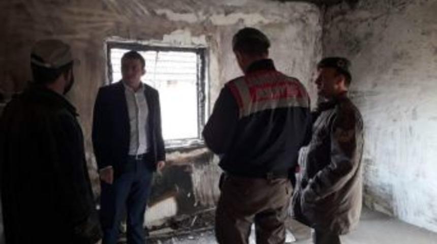 &Ccedil;avdarhisar&rsquo;da Ev Yangını