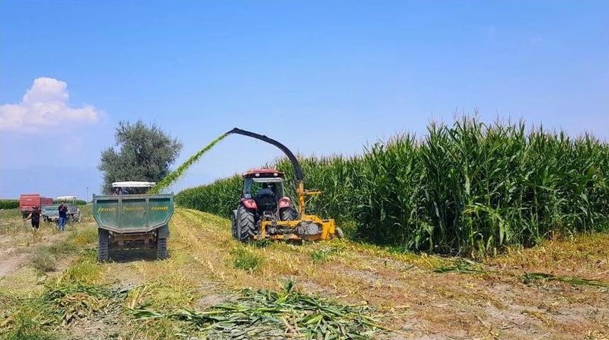 Tarımsal Sulama Projesi Çiftçinin Yüzünü Güldürüyor