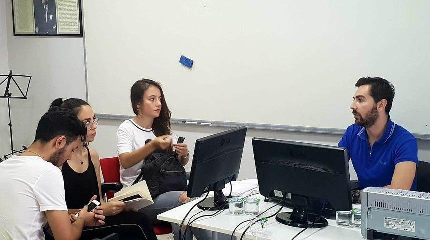 Beyoğlu&rsquo;nda &Ouml;ğrencilere Yks Tercihlerinde Tam Destek