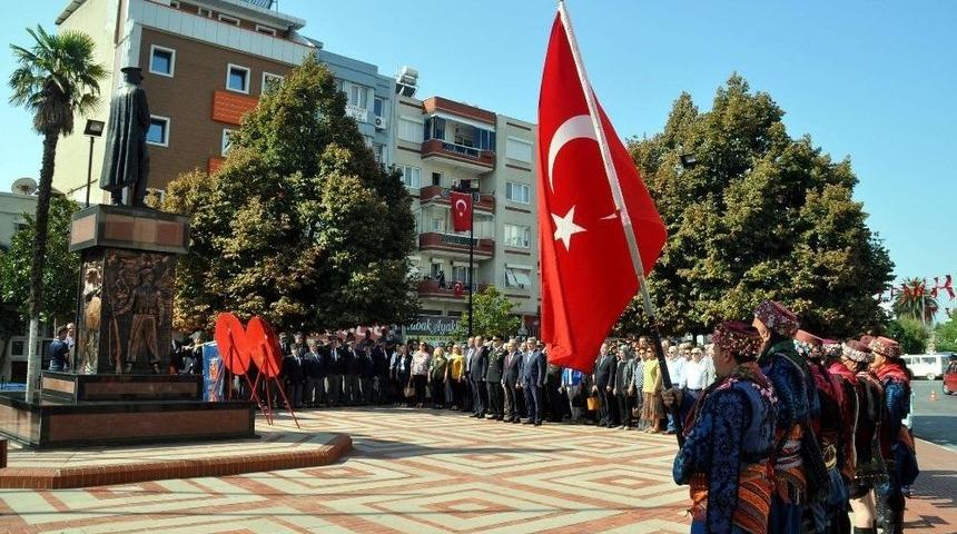 Nazilli&rsquo;de Zafer Bayramı Kutlamaları