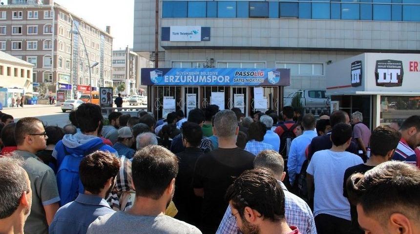 Erzurum&rsquo;da Beşiktaş Ma&ccedil;ı Biletlerine Yoğun İlgi